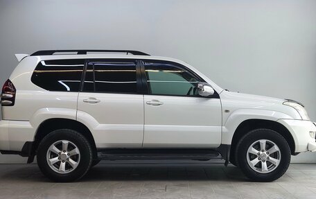 Toyota Land Cruiser Prado 120 рестайлинг, 2004 год, 1 975 000 рублей, 4 фотография