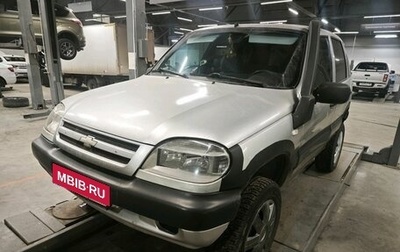 Chevrolet Niva I рестайлинг, 2003 год, 250 000 рублей, 1 фотография
