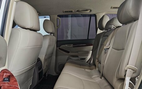 Toyota Land Cruiser Prado 120 рестайлинг, 2004 год, 1 975 000 рублей, 17 фотография