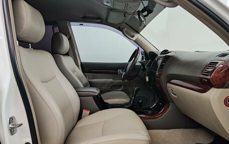 Toyota Land Cruiser Prado 120 рестайлинг, 2004 год, 1 975 000 рублей, 20 фотография