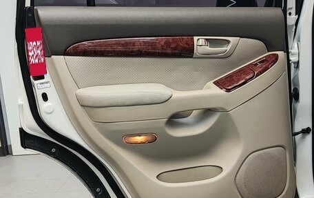 Toyota Land Cruiser Prado 120 рестайлинг, 2004 год, 1 975 000 рублей, 29 фотография