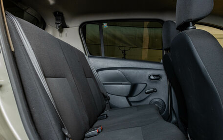 Renault Sandero II рестайлинг, 2015 год, 689 000 рублей, 15 фотография