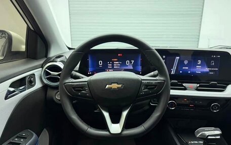 Chevrolet Monza, 2023 год, 1 500 000 рублей, 9 фотография