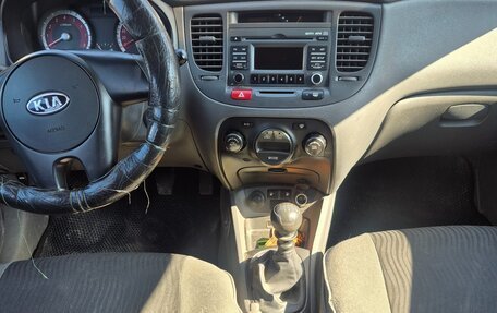 KIA Rio II, 2010 год, 600 000 рублей, 3 фотография