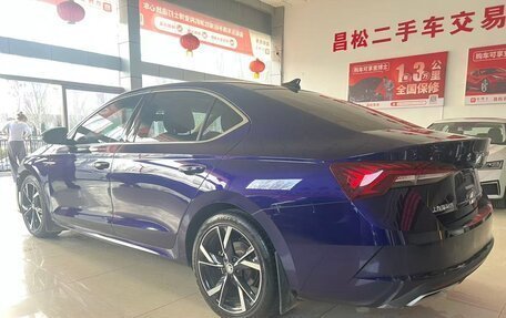 Skoda Octavia IV, 2022 год, 1 600 000 рублей, 6 фотография