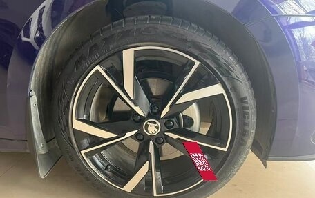 Skoda Octavia IV, 2022 год, 1 600 000 рублей, 19 фотография