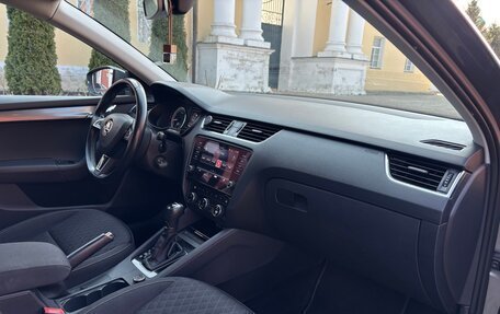 Skoda Octavia, 2017 год, 1 600 000 рублей, 9 фотография