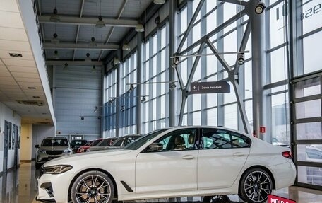 BMW 5 серия, 2021 год, 4 468 000 рублей, 4 фотография