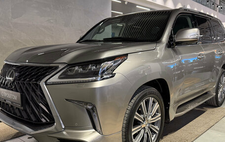 Lexus LX III, 2017 год, 6 499 000 рублей, 1 фотография