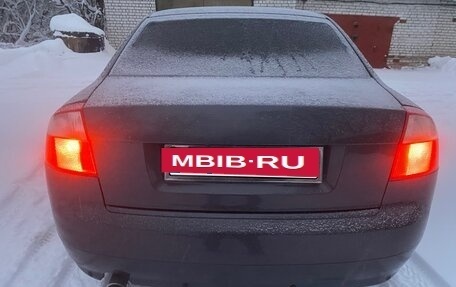 Audi A4, 2001 год, 450 000 рублей, 20 фотография