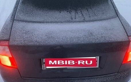 Audi A4, 2001 год, 450 000 рублей, 28 фотография