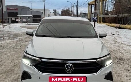 Volkswagen Polo VI (EU Market), 2021 год, 1 000 000 рублей, 6 фотография