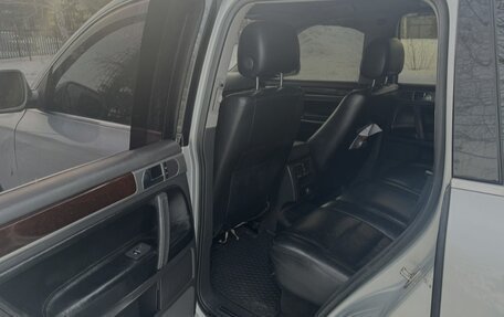 Volkswagen Touareg III, 2005 год, 637 000 рублей, 10 фотография