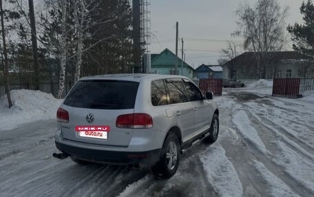 Volkswagen Touareg III, 2005 год, 637 000 рублей, 8 фотография
