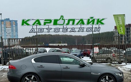 Jaguar XE I рестайлинг, 2015 год, 1 599 000 рублей, 4 фотография