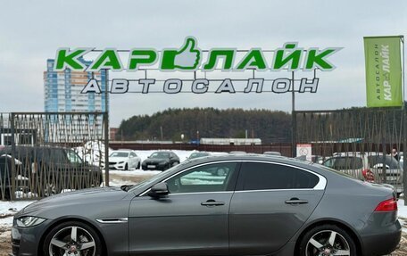 Jaguar XE I рестайлинг, 2015 год, 1 599 000 рублей, 3 фотография