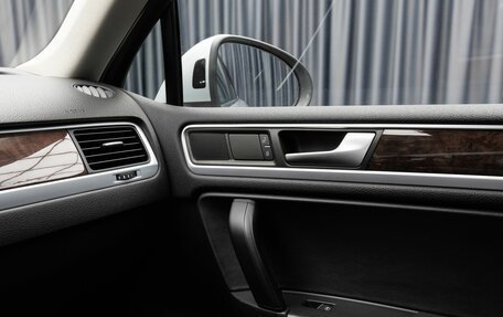 Volkswagen Touareg III, 2012 год, 3 049 000 рублей, 19 фотография