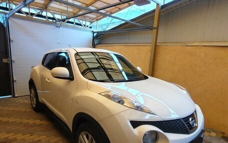 Nissan Juke II, 2011 год, 890 000 рублей, 1 фотография
