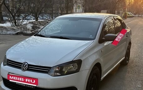 Volkswagen Polo VI (EU Market), 2015 год, 450 000 рублей, 3 фотография
