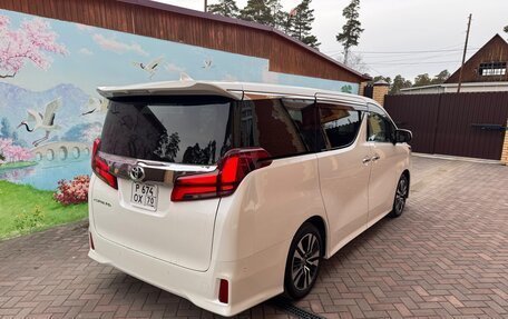 Toyota Alphard III, 2021 год, 5 800 000 рублей, 6 фотография