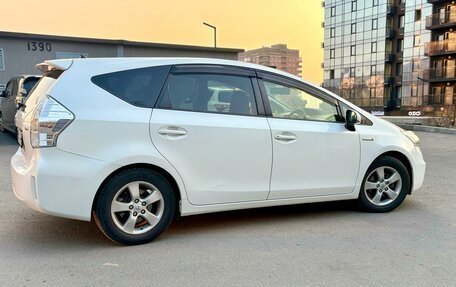 Toyota Prius Alpha I (ZVW40/41), 2012 год, 1 000 000 рублей, 2 фотография