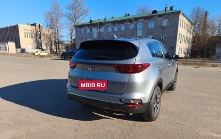 KIA Sportage IV рестайлинг, 2021 год, 2 640 000 рублей, 4 фотография
