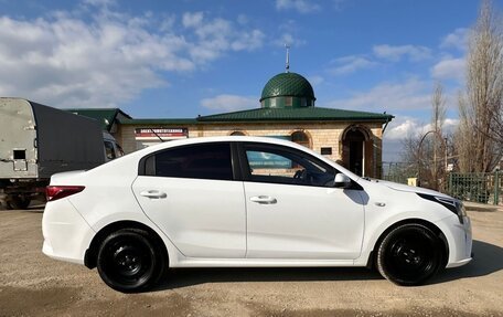 KIA Rio IV, 2022 год, 1 406 000 рублей, 3 фотография