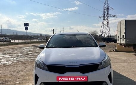 KIA Rio IV, 2022 год, 1 406 000 рублей, 2 фотография