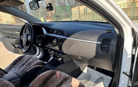 KIA Rio IV, 2022 год, 1 406 000 рублей, 11 фотография