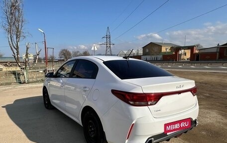 KIA Rio IV, 2022 год, 1 406 000 рублей, 6 фотография