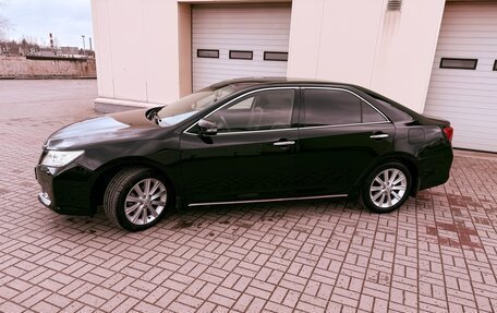 Toyota Camry, 2014 год, 1 730 000 рублей, 3 фотография