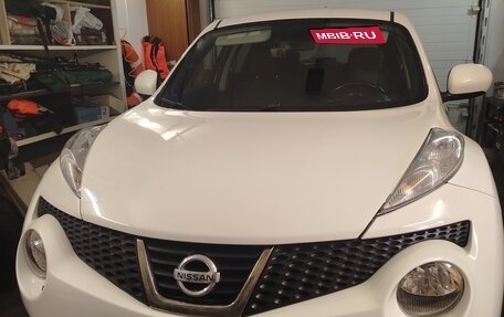 Nissan Juke II, 2011 год, 890 000 рублей, 2 фотография