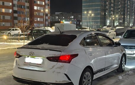 Hyundai Solaris II рестайлинг, 2021 год, 1 550 000 рублей, 13 фотография