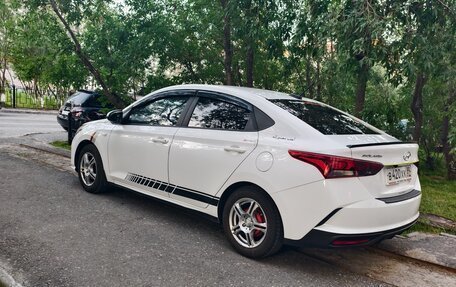 Hyundai Solaris II рестайлинг, 2021 год, 1 550 000 рублей, 23 фотография