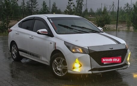 Hyundai Solaris II рестайлинг, 2021 год, 1 550 000 рублей, 24 фотография