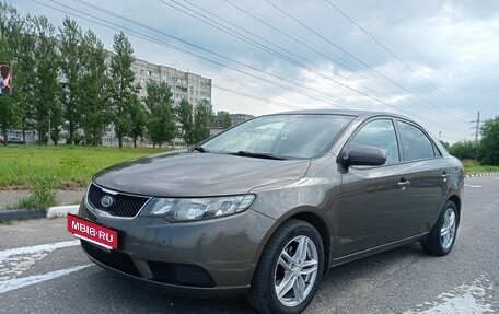 KIA Cerato III, 2010 год, 850 000 рублей, 2 фотография