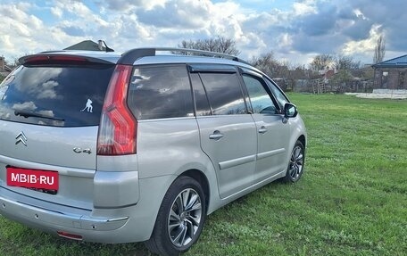 Citroen C4 Picasso II рестайлинг, 2008 год, 680 000 рублей, 6 фотография