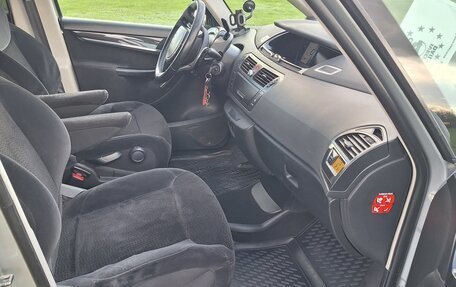 Citroen C4 Picasso II рестайлинг, 2008 год, 680 000 рублей, 14 фотография