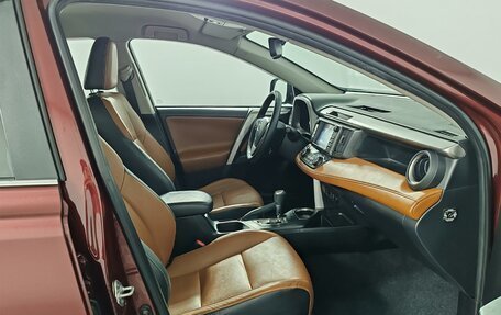 Toyota RAV4, 2017 год, 2 799 000 рублей, 20 фотография