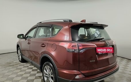 Toyota RAV4, 2017 год, 2 799 000 рублей, 7 фотография