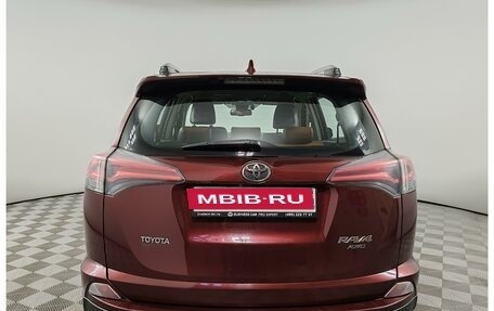 Toyota RAV4, 2017 год, 2 799 000 рублей, 6 фотография