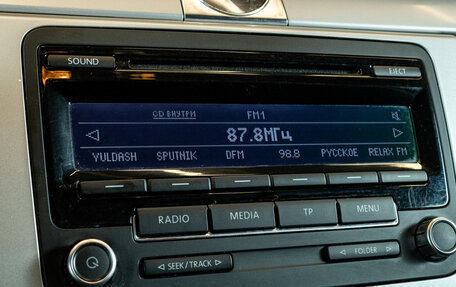 Volkswagen Passat B7, 2011 год, 1 099 000 рублей, 14 фотография