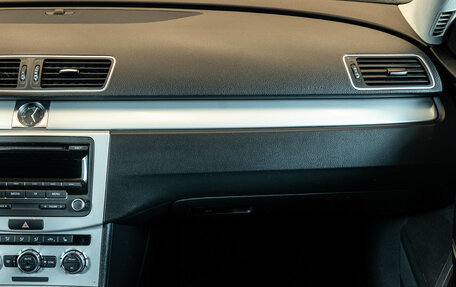 Volkswagen Passat B7, 2011 год, 1 099 000 рублей, 8 фотография