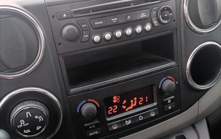 Peugeot Partner II рестайлинг 2, 2011 год, 670 000 рублей, 5 фотография