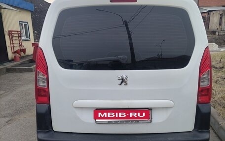 Peugeot Partner II рестайлинг 2, 2011 год, 670 000 рублей, 10 фотография