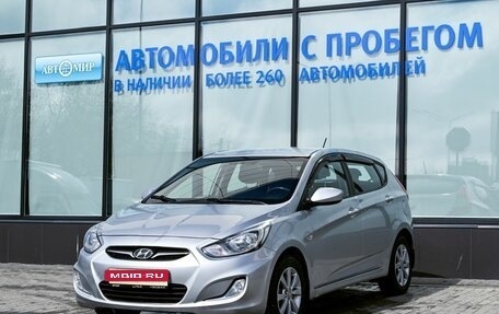 Hyundai Solaris II рестайлинг, 2012 год, 695 000 рублей, 1 фотография