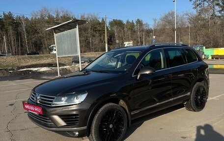 Volkswagen Touareg III, 2015 год, 3 070 000 рублей, 4 фотография