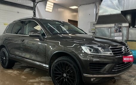 Volkswagen Touareg III, 2015 год, 3 070 000 рублей, 8 фотография