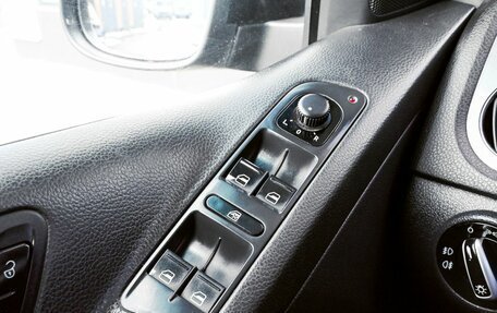 Volkswagen Tiguan I, 2012 год, 1 005 000 рублей, 12 фотография