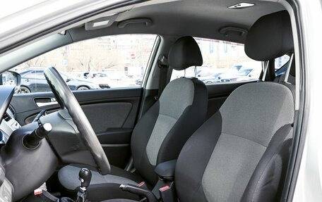 Hyundai Solaris II рестайлинг, 2012 год, 695 000 рублей, 16 фотография